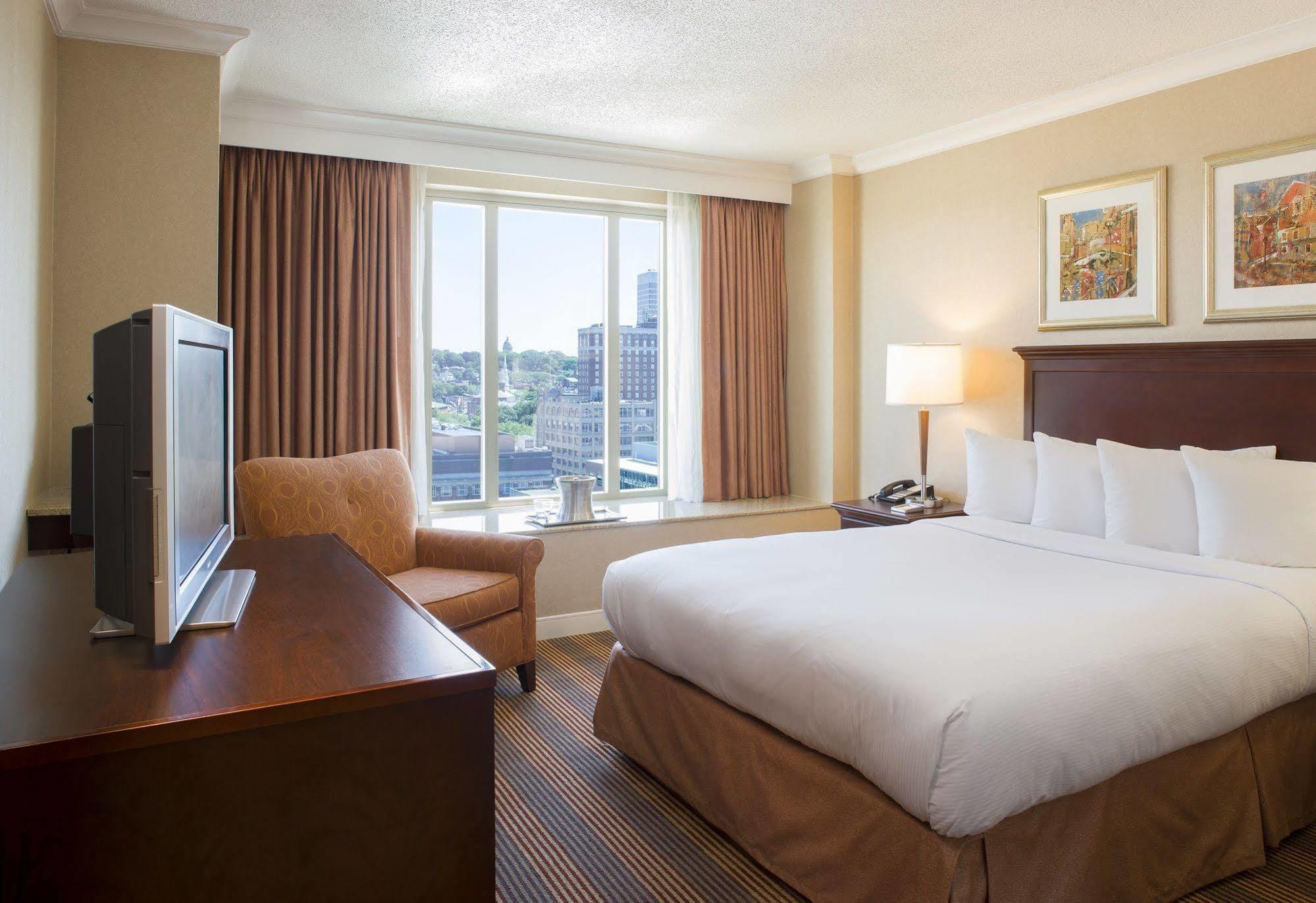 Hilton Providence Hotel Exterior foto